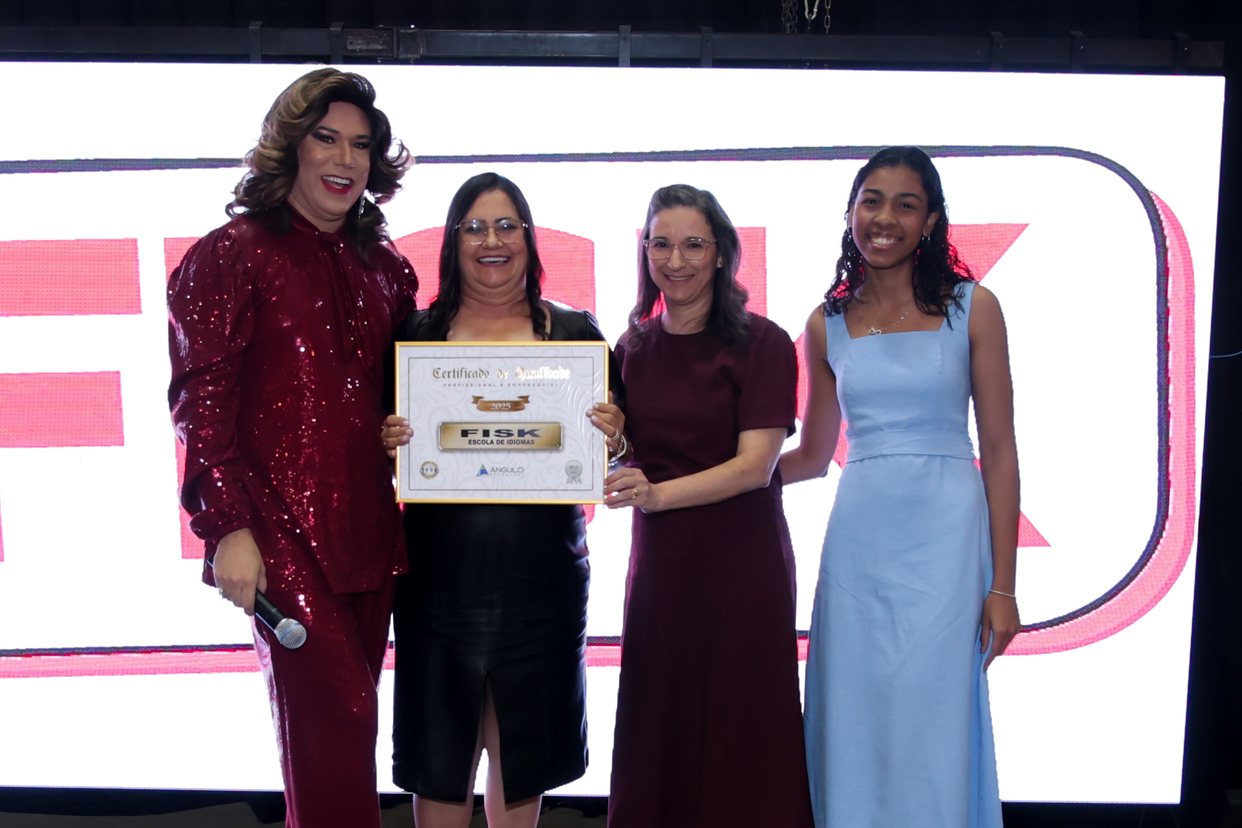 Fisk Colíder/MT - DESTAQUE EMPRESARIAL - ESCOLA DE IDIOMAS